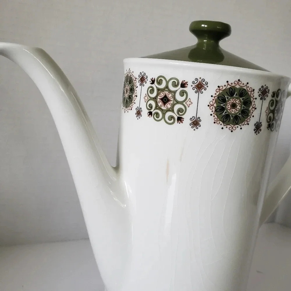 Vintage 1960s  Johnston Brothers Large Green/White Coffee/Tea Pot. - Picture 10 of 12